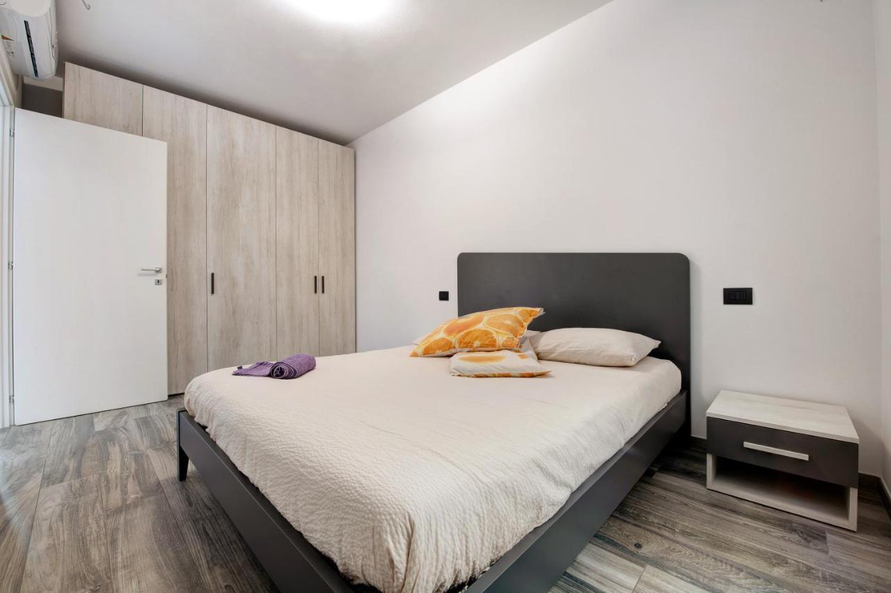 شقة Casa Andrea جيرا لاريو المظهر الخارجي الصورة
